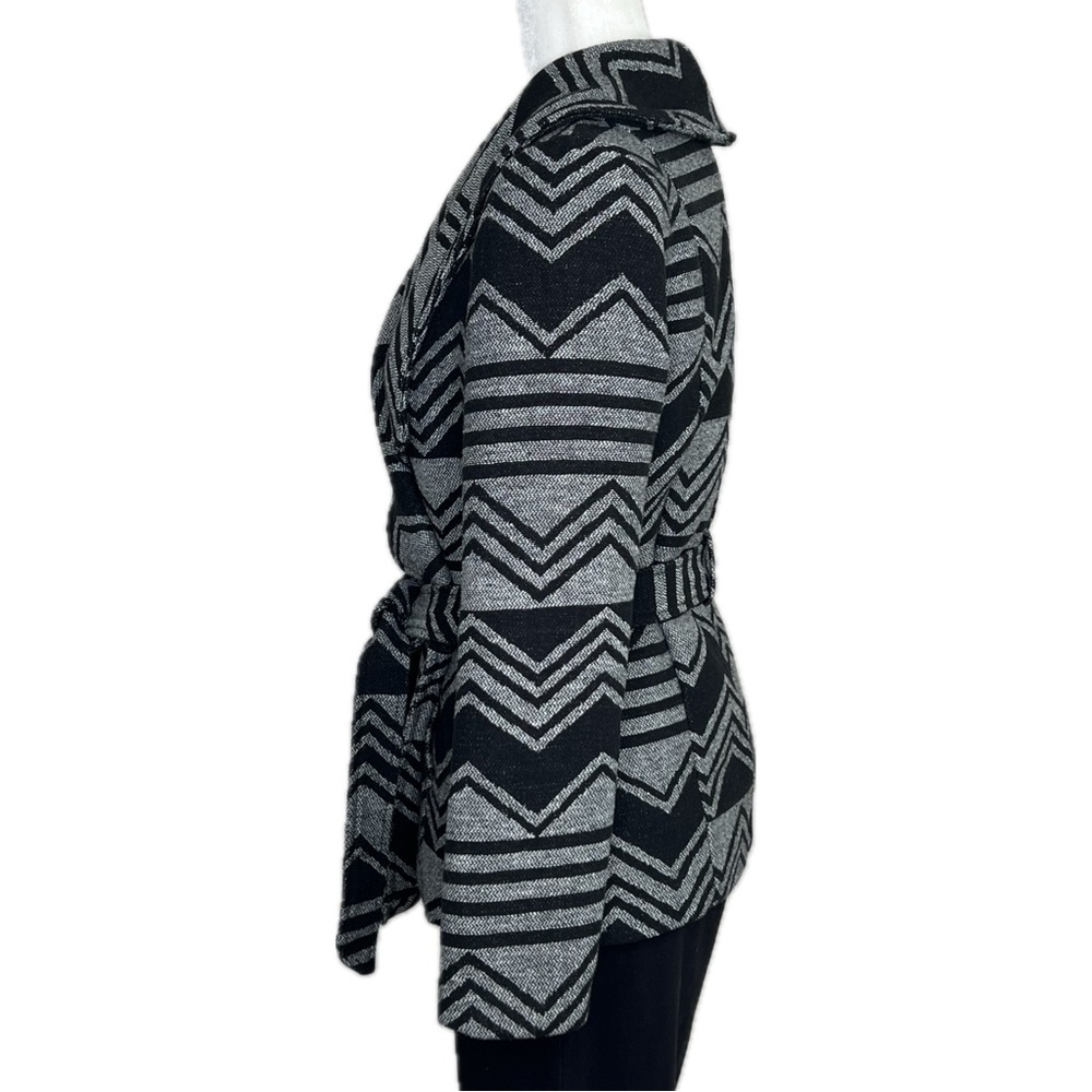 Wool Blend Coat Belted Wrap Geometric Zigzag Charlotte Russe Black Gray Small S - Picture 7 of 15